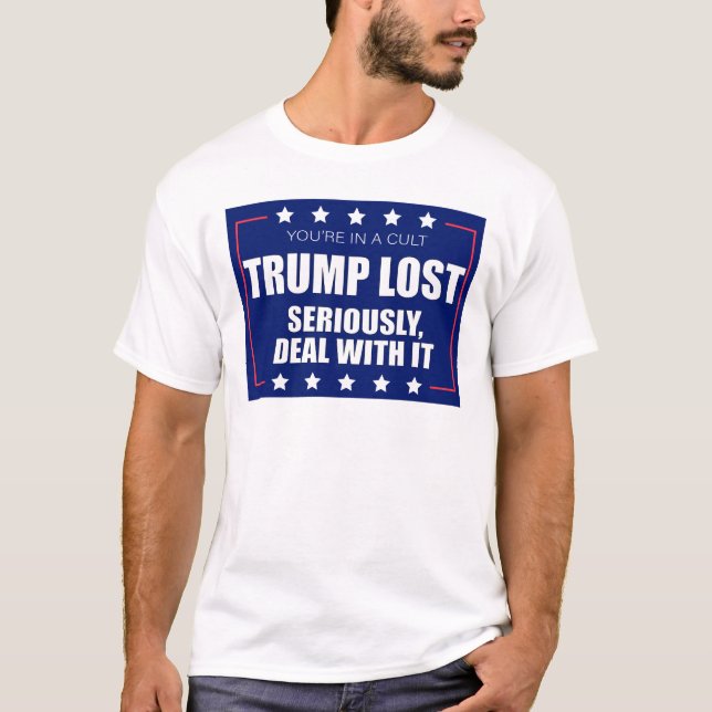 Sie befinden sich in einem Kult, den Trump ernstha T-Shirt (Vorderseite)