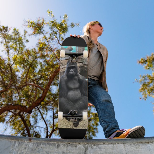 SIE BIG GORILLA SKATEBOARD (Außenbereich 1)