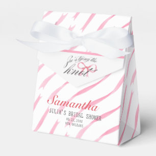 Sie bindet das Brautparty des Knot-Bow-Coquette Geschenkschachtel