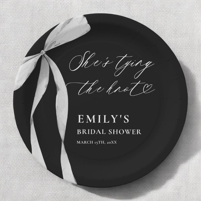 Sie bindet das Brautparty des Knotens Pappteller (Von Creator hochgeladen)