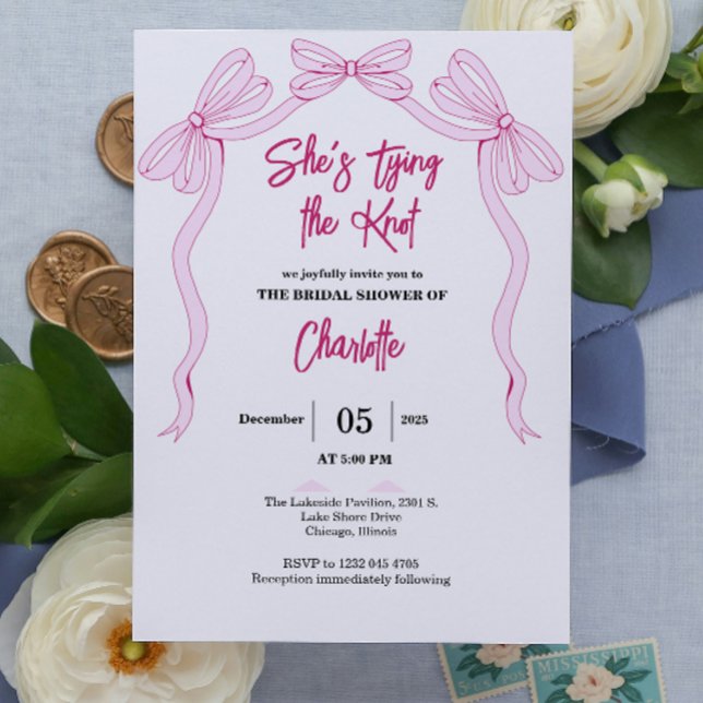 Sie bindet das Brautparty des nicht einfachen rosa Einladung (she's tying the knot minimalist pink bow coquette bow bridal shower simple hand drawn)