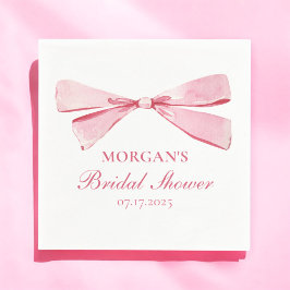 Sie bindet das knochenrosa Brautparty Serviette