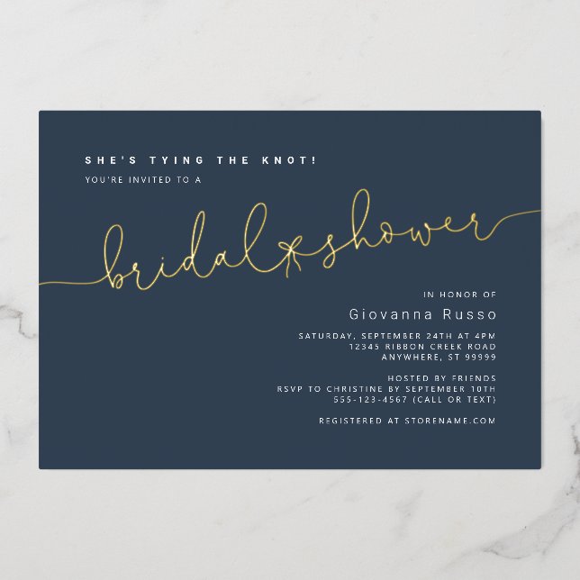 Sie bindet das Knot Blue Gold Brautparty Folieneinladung (Vorderseite)