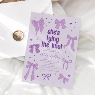 Sie bindet das Knot Purpl Bow Brautparty Invit Einladung