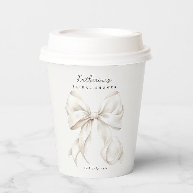 Sie bindet den White Bow Paper Cup Pappbecher (Vorderseite)