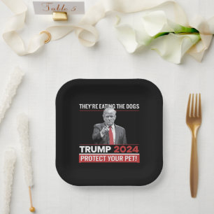 Sie essen die Hunde Trump 2024 Debatte Pappteller