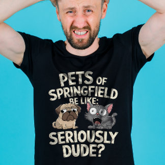 Sie essen Hunde, die Katzen mit Trumps essen T-Shirt