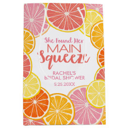 Sie fand ihr Haupt-Squeeze-Brautparty Mittlere Geschenktüte