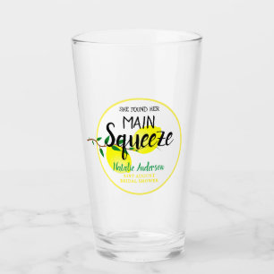 Sie fand ihr Haupt-Squeeze-Lemons-Brautparty Glas