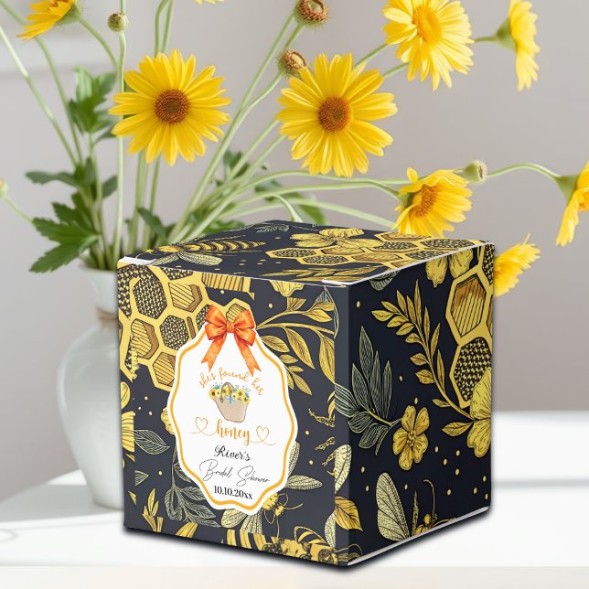 Sie fand ihr Honey-Brautparty Geschenkschachtel (Von Creator hochgeladen)