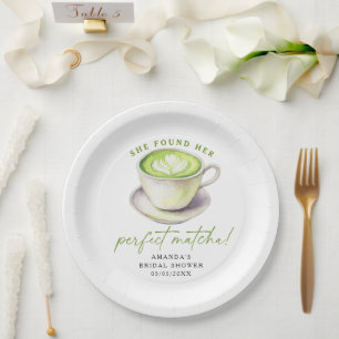 Sie fand ihren perfekten Matcha-Junggesellinnenabs Pappteller