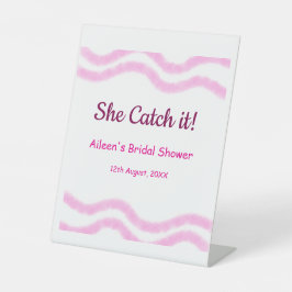 Sie fängt es rosa Spiralfarbenlinien bridal Sockelschild