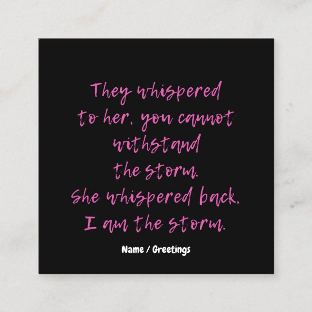 Sie flüstert mir, ich bin das Motivierend Zitat de Quadratische Visitenkarte (Vorderseite)