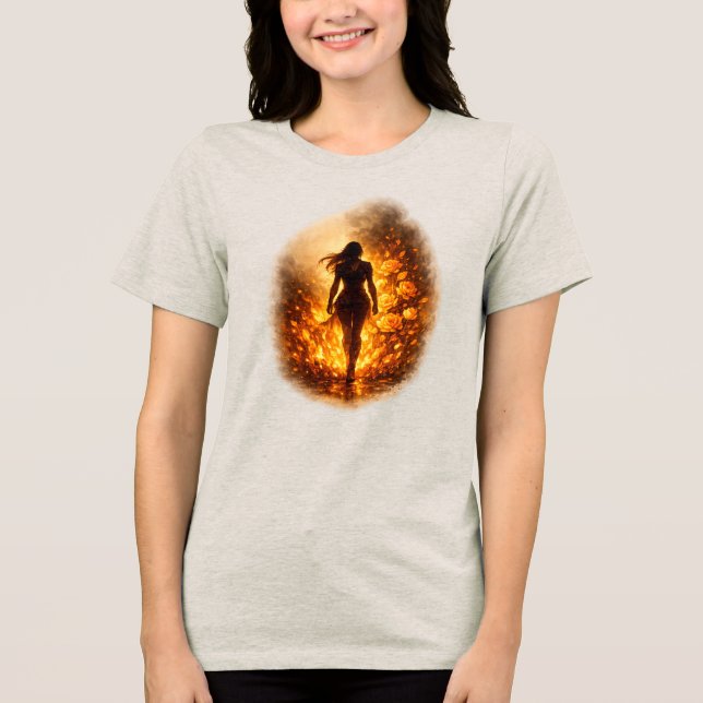 Sie geht durch Feuer T-Shirt Tri-Blend Shirt (Vorderseite)