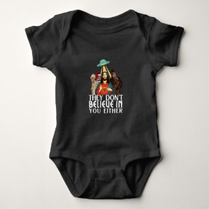 Sie glauben auch nicht an dich, Bigfoot, Jesus Baby Strampler