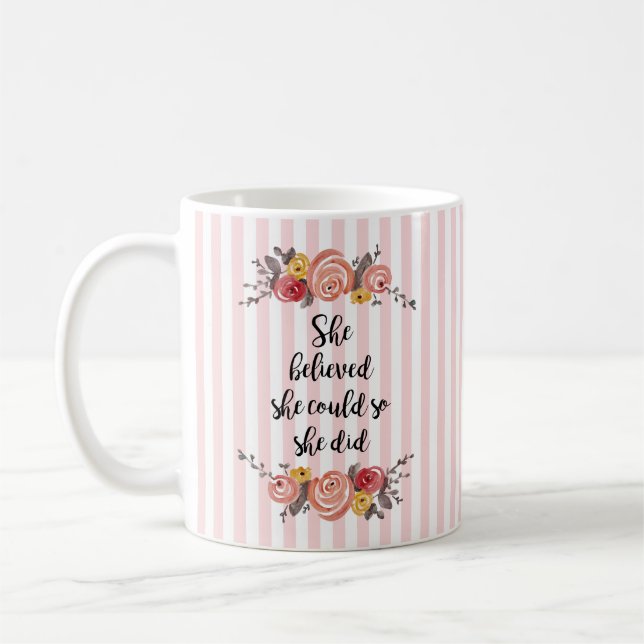 Sie glaubte, dass sie Blume malen könne Kaffeetasse (Links)