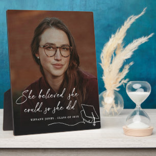 Sie glaubte, sie könne Abschluss Foto Fotoplatte