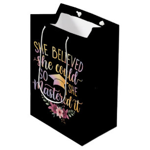 Sie glaubte, sie könnte es, also meisterte sie es mittlere geschenktüte