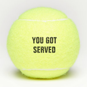 Sie got gedient tennisbälle