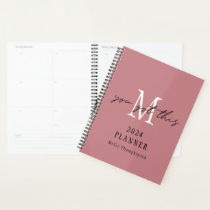 Sie haben diesen 2024 Monogramm-Anfangsnamen Pink  Planer