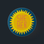 SIE / IHRE Pronouns Sonnenschein Pride Handschrift Button<br><div class="desc">Dekorieren Sie Ihr Outfit mit diesem coolen Kunstknopf. Macht ein großartiges Geschenk! Sie können ihn anpassen und auch Text hinzufügen. Karo in meinem Shop für viel mehr Farben und Muster! Lass mir Bescheid,  wenn du auch etwas Gewohntes willst.</div>