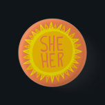 SIE / IHRE Pronouns Sonnenschein Pride Handschrift Button<br><div class="desc">Dekorieren Sie Ihr Outfit mit diesem coolen Kunstknopf. Macht ein großartiges Geschenk! Sie können ihn anpassen und auch Text hinzufügen. Karo in meinem Shop für viel mehr Farben und Muster! Lass mir Bescheid,  wenn du auch etwas Gewohntes willst.</div>