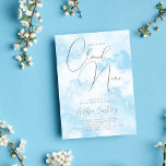 Sie ist auf Cloud Nine Dreamy Blue Brautparty Einladung<br><div class="desc">Eine elegante,  skurrile und verträumte Brautdusche mit Aquarellwolken in pastellblauem Himmel und Wolken mit einem Kalligraphie-Script-Sprichwort "She's on Cloud Night".</div>