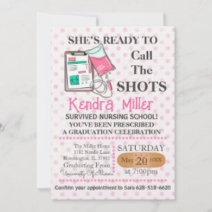 Sie ist bereit, den Shots Nursing Abschluss zu nen Einladung