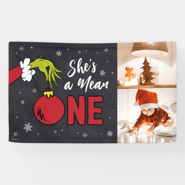 Sie ist Gemein | Grinch Chalkboard Geburtstag Banner (Horizontal)