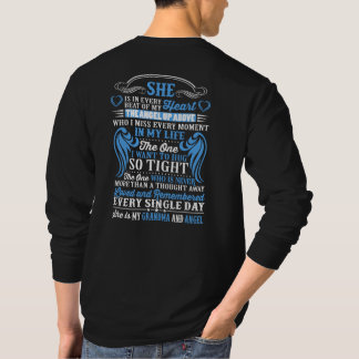 Sie ist in jedem Schlag meines Herzens, mein OMA-E T-Shirt