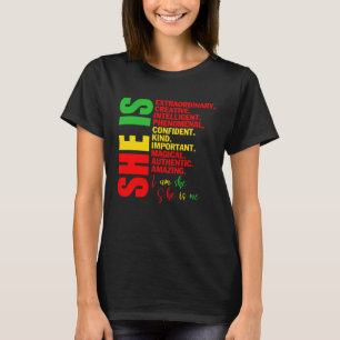 Sie ist Magische unerschütterliche Afrikanische Fr T-Shirt