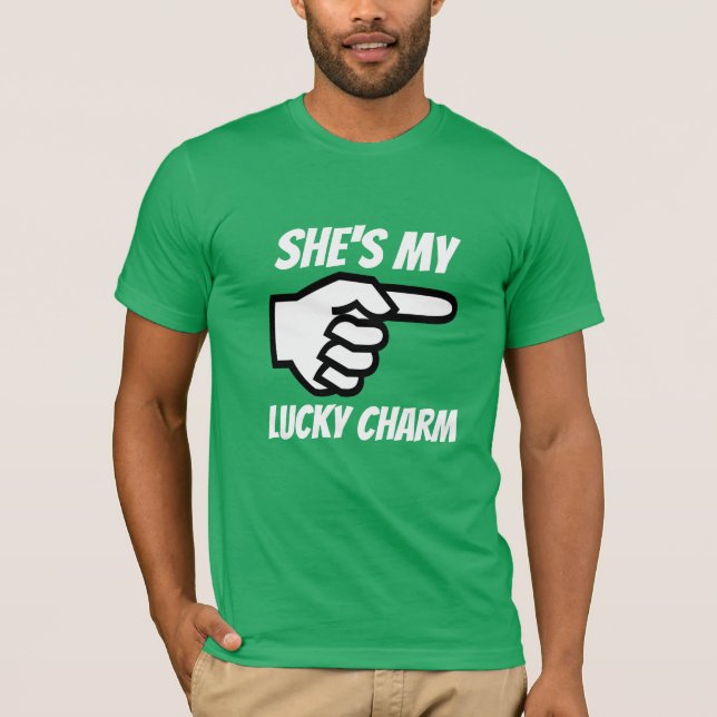 Sie ist mein Glücksbringer T-Shirt (Vorderseite)