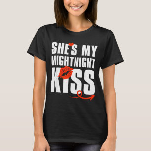 Sie ist mein Mitternachtskuss Frohes Neues Jahr pa T-Shirt