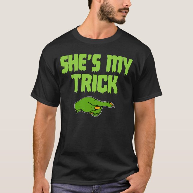 Sie ist mein Trick, das Halloween-Kostüm leicht pa T-Shirt (Vorderseite)