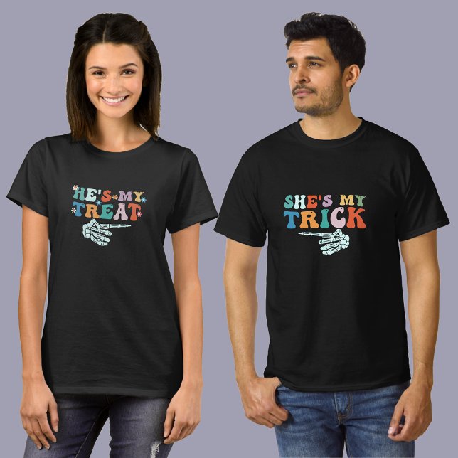 Sie ist mein Trick" Halloween-Kleid T-Shirt (https://www.zazzle.com/hes_my_treat_couple_halloween_funny_costume_t_shirt-256838708225486733)