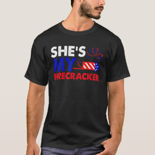 Sie ist meine Firecracker Niedlich 4. Juli Matchin T-Shirt