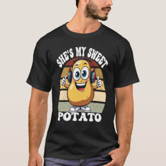Sie ist meine Süßkartoffel Cartoon-Charakter mit K T-Shirt
