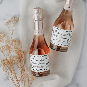 Sie ist vom Markt abgezogen, kühl und whimsical Ha