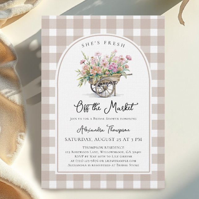 Sie ist vom Markt Korb Gingham Brautparty Einladung (shes fresh off the market bridal shower theme flower cart floral elegant rustic pretty calligraphy)