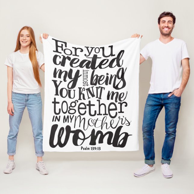 Sie ist wertvoller als Juwelen Sprichwörter White Fleecedecke (Beispiel)