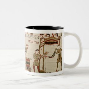 Sie kochen das Fleisch Zweifarbige Tasse