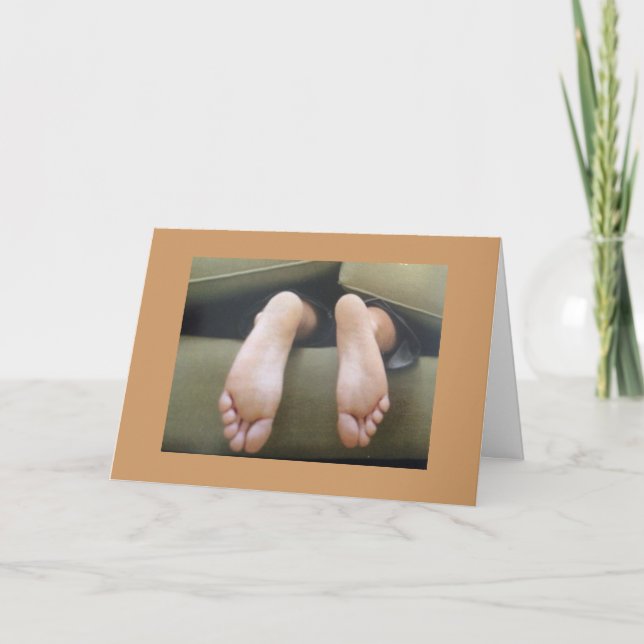 SIE KÖNNEN ES NICHT VERSTECKEN - ÜBER DEN GEBURTST KARTE (Vorderseite)