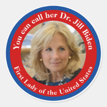 Sie können sie Dr. Jill Biden nennen - First Lady