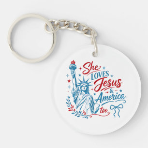 Sie liebt Jesus und Amerika zu sehr 4. Juli Christ Schlüsselanhänger