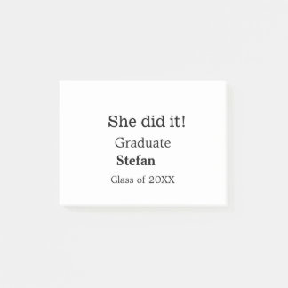Sie machte es graduiert hinzufügen Namen Klasse vo Post-it Klebezettel