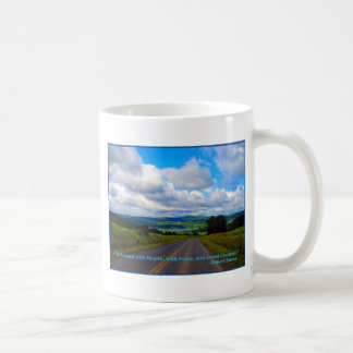 Sie nehmen das hohe Raod Tasse