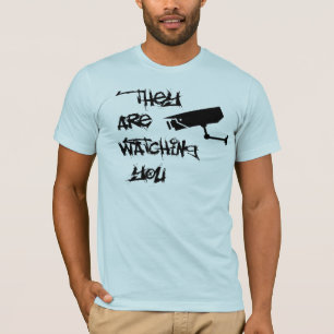 Sie passen auf T-Shirt