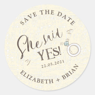 Sie sagte Ja süße Illustration Save The Date Runder Aufkleber