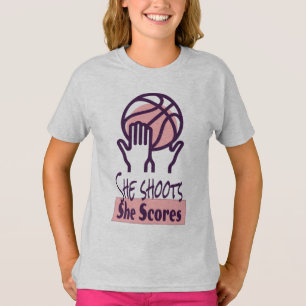Sie schießt, sie Scores Hanes TAGLESS® T - Shirt