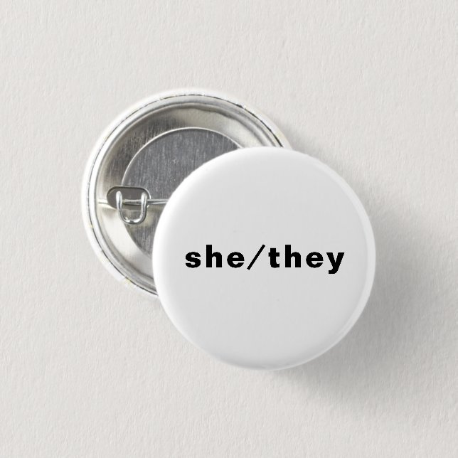 Sie, sie bevorzugen Geschlecht Pronouns Gay Pride  Button (Vorne & Hinten)